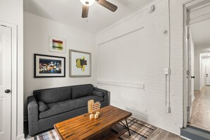 Botón de imagen sin clasificar, 4 de 16