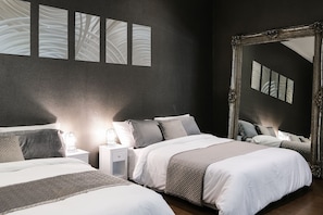 7 Schlafzimmer, Bügeleisen/Bügelbrett, Internetzugang, Bettwäsche