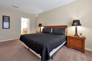 5 bedrooms, iron/ironing board, free WiFi, bed sheets - 5BR Private Pool Home Near Disney | FREE Pool Heat | Gated Resort (Davenport)