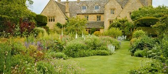 Broadway Manor - Eight Bedroom Villa, Sleeps 16