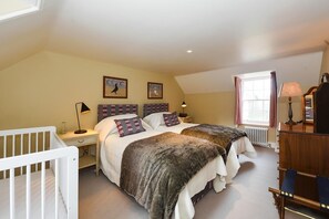 8 chambres, fer et planche à repasser, accès à Internet, literie fournie