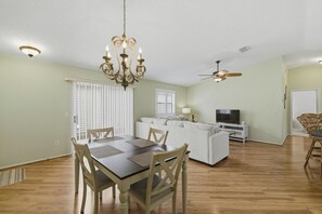 Unclassified image, 4 of 23, button