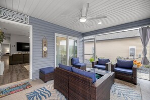 Interior - Luxe 2BR in The Villages | Mins to Eastport Sq. (The Villages)