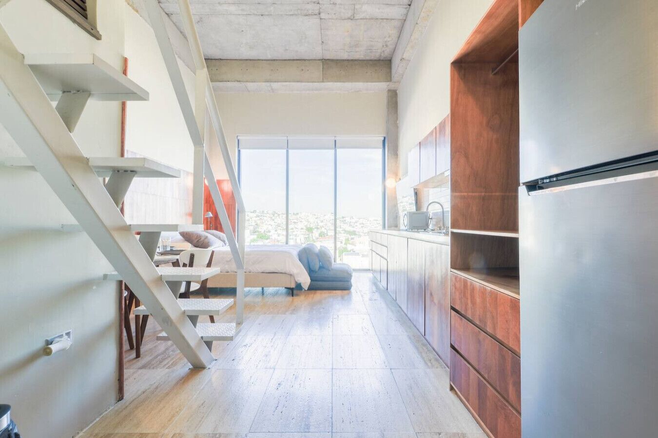 1 bedroom, desk, iron/ironing board, WiFi