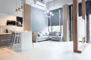 TV - ¡Elegante Loft en Colinas de San Jerónimo! (Monterrey)