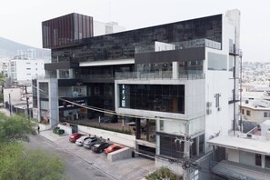 Exterior - ¡Elegante Loft en Colinas de San Jerónimo! 2 camas (Monterrey)