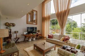 House, Smoking | 4 bedrooms - Casa Urus Alto Padr o c Piscina Lareira e Vista (Campos do Jordão)