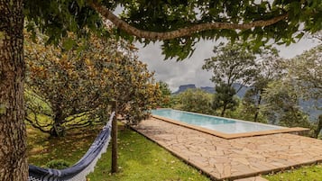 Casa, para fumantes | 4 quartos
