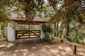 Maison, fumeurs | 4 chambres