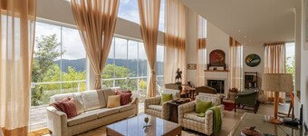 Casa Urus Alto Padr o c Piscina Lareira e Vista