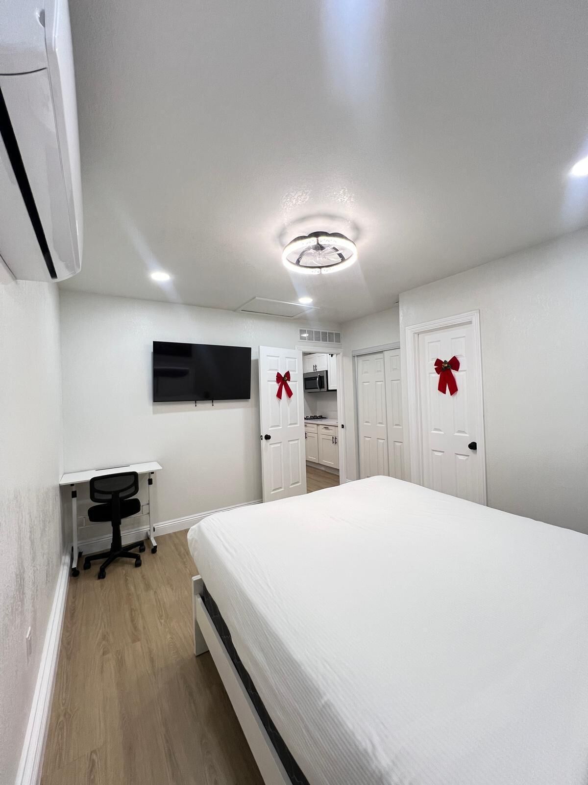 1 室のベッドルーム、アイロン / アイロン台、WiFi、ベッドシーツ