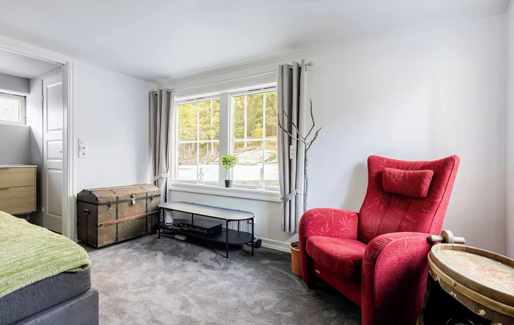 Loftsrom, 2 soverom, røyk | 3 soverom