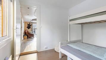 Loft, 2 Bedrooms, Smoking | 3 bedrooms