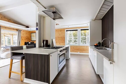 Oslo Wildwood · Wood-fired hot tub Retre