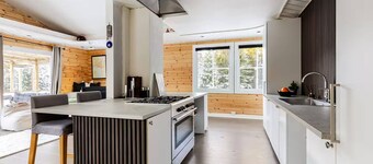 Oslo Wildwood · Wood-fired hot tub Retre