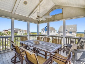 Outdoor dining - Spacious 5BR House near Fenwick Beach (Fenwick Island)