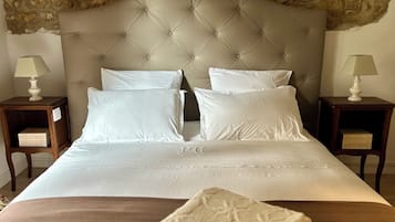 Phòng đôi, quang cảnh vườn | Trang trí khác biệt, trang bị nội thất với thiết kế riêng biệt