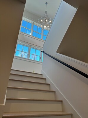 Interior - Luxury Summer Townhome, Near Mt. Snow & The Hermitage Club, One-Week Minimum (Wilmington)