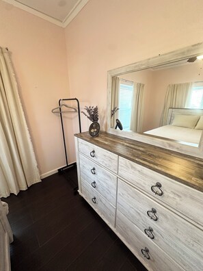 2 habitaciones, wifi y ropa de cama