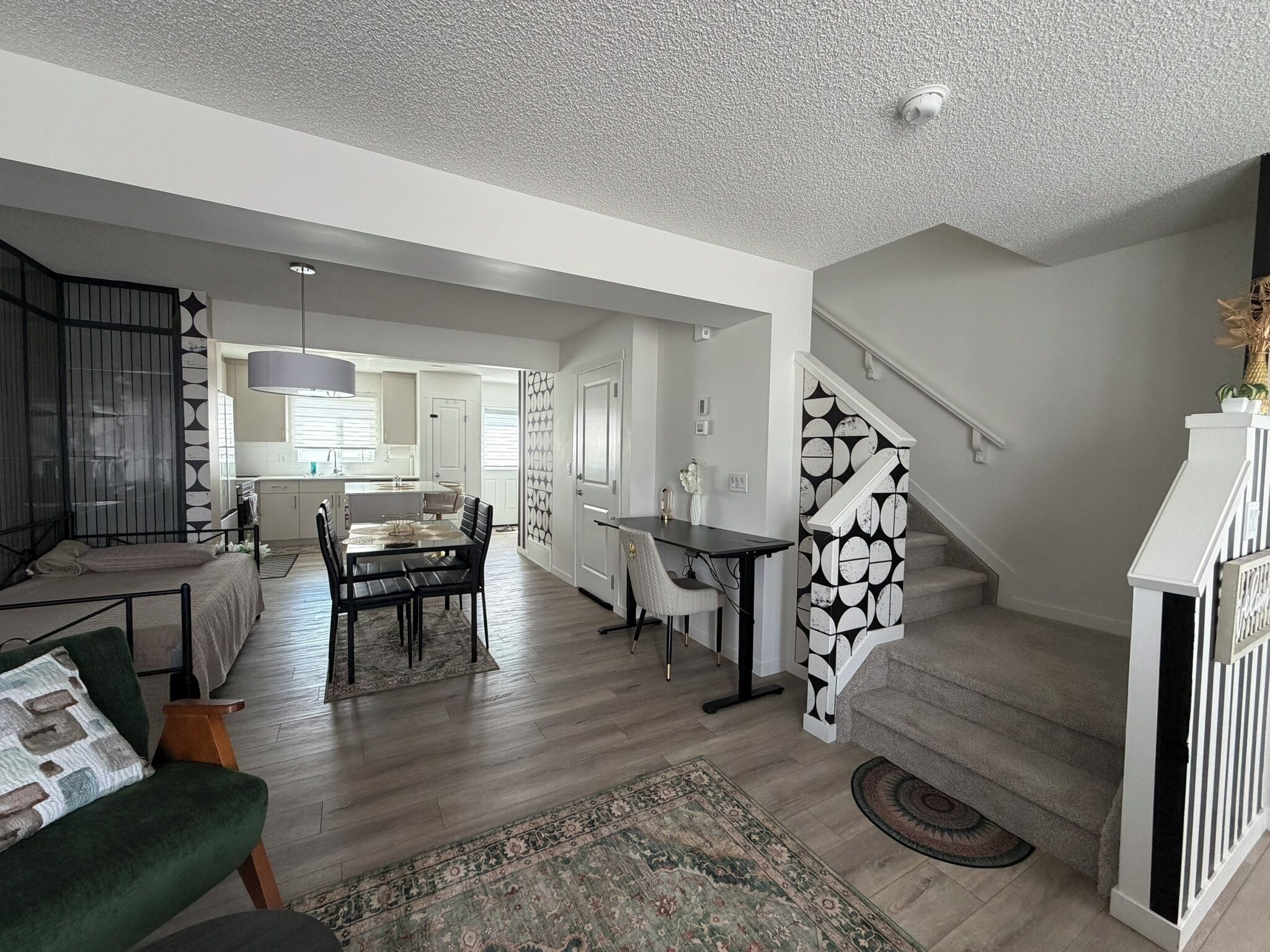 Haverim's Haven-3bedroom/2.5bathrooms/ac/6beds/9-10 Guests/backyard/2garage - Edmonton, Canada