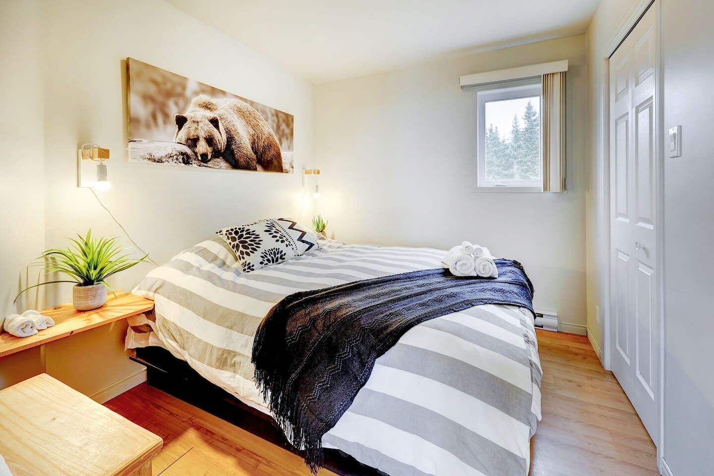 2 chambres, lit parapluie, Wi-Fi gratuit, draps fournis