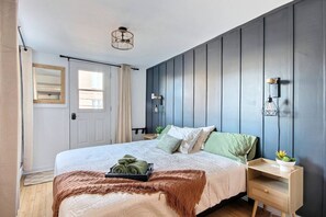 Lit King confortable pour une bonne nuit de repos ! - 1CH KING Bed + Fireplace + Wi-Fi + Kitchen (Québec City)