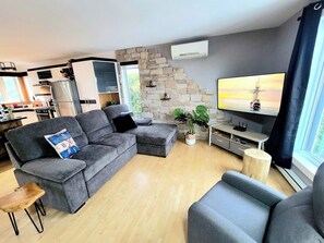 Téléviseur, foyer, jeux vidéo