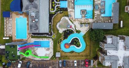 MSA condo with year-round heated pool and spa!