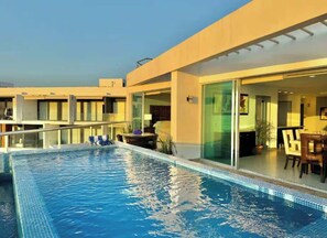 Oklassificerad bild, 2 av 44, knapp