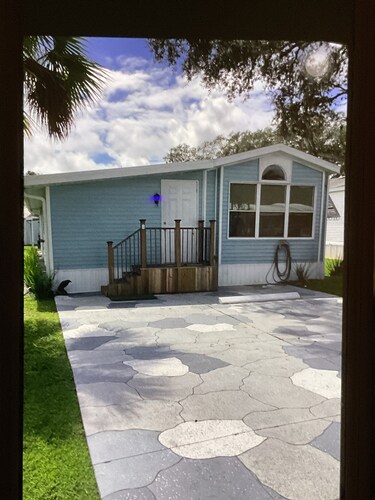 Recently remodeled 2 bedroom 2 bath in Westgate River Ranch Resort.