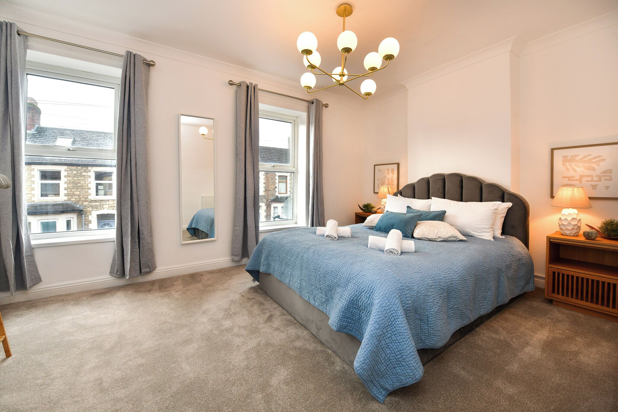 4 bedrooms, iron/ironing board, free WiFi, bed sheets