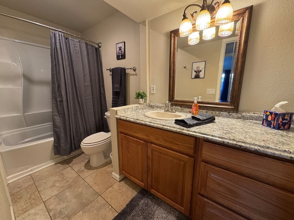 Hair dryer, towels