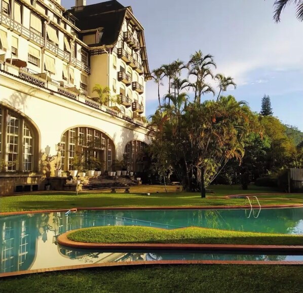 Oklassificerad bild, 1 av 8, knapp