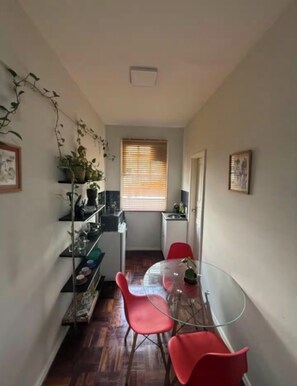 Oklassificerad bild, 2 av 8, knapp