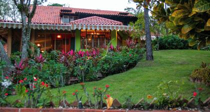 Live like a King on this Gentleman's Estate