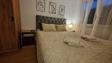 Apartment, 3 Schlafzimmer, Raucher, Balkon | 3 Schlafzimmer