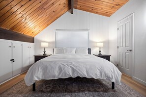 Unclassified image, 5 of 24, button