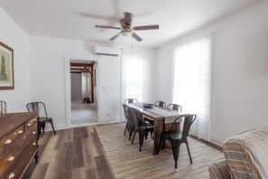 Dining - Family Friendly Moose Manor (Dexter)