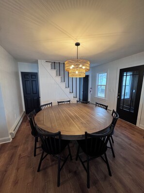 Dining - Cayuga Getaway (Seneca Falls)