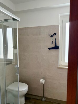 Hair dryer, towels - Two Bedroom Apartment with Garden View (Portoferraio)