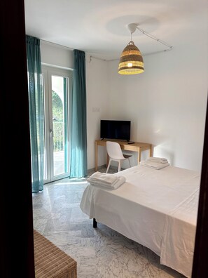 Luokittelematon kuva, 3 kautta 19, painike