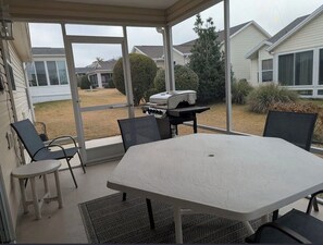 Unclassified image, 4 of 13, button - On a Golf Course 0.5 mile from  Pool and 1 mile from Mallory Hill Country Club (The Villages)