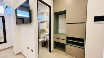 HabitaciĂłn Ejecutiva de 2 camas | Living area | Smart TV