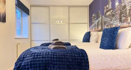 Spacious 2-Bedroom Duplex with Jacuzzi Bath Tub