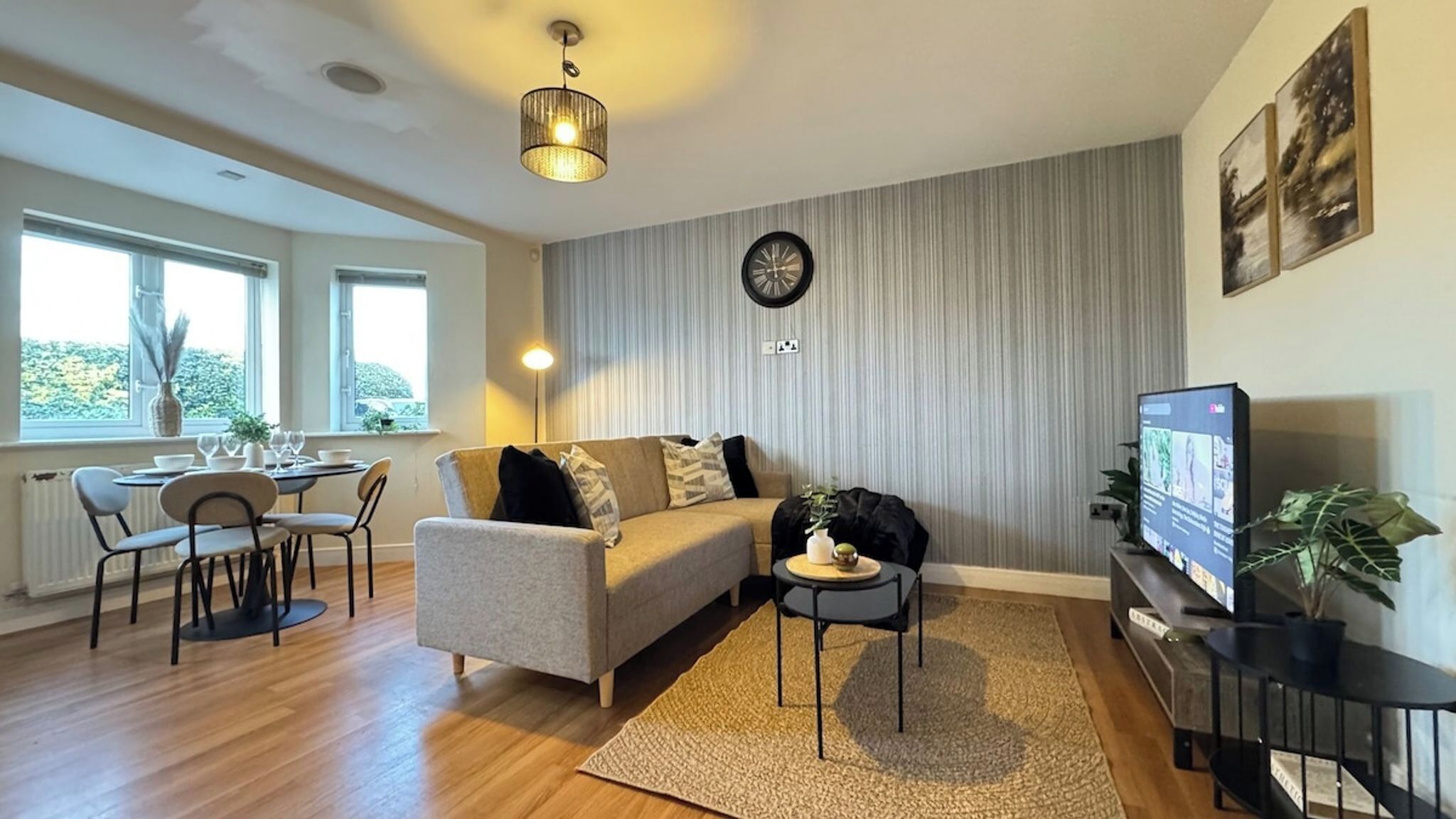 Stylish 2-bedrooms | Free Gated Parking | 2 Bathrooms - Doncaster