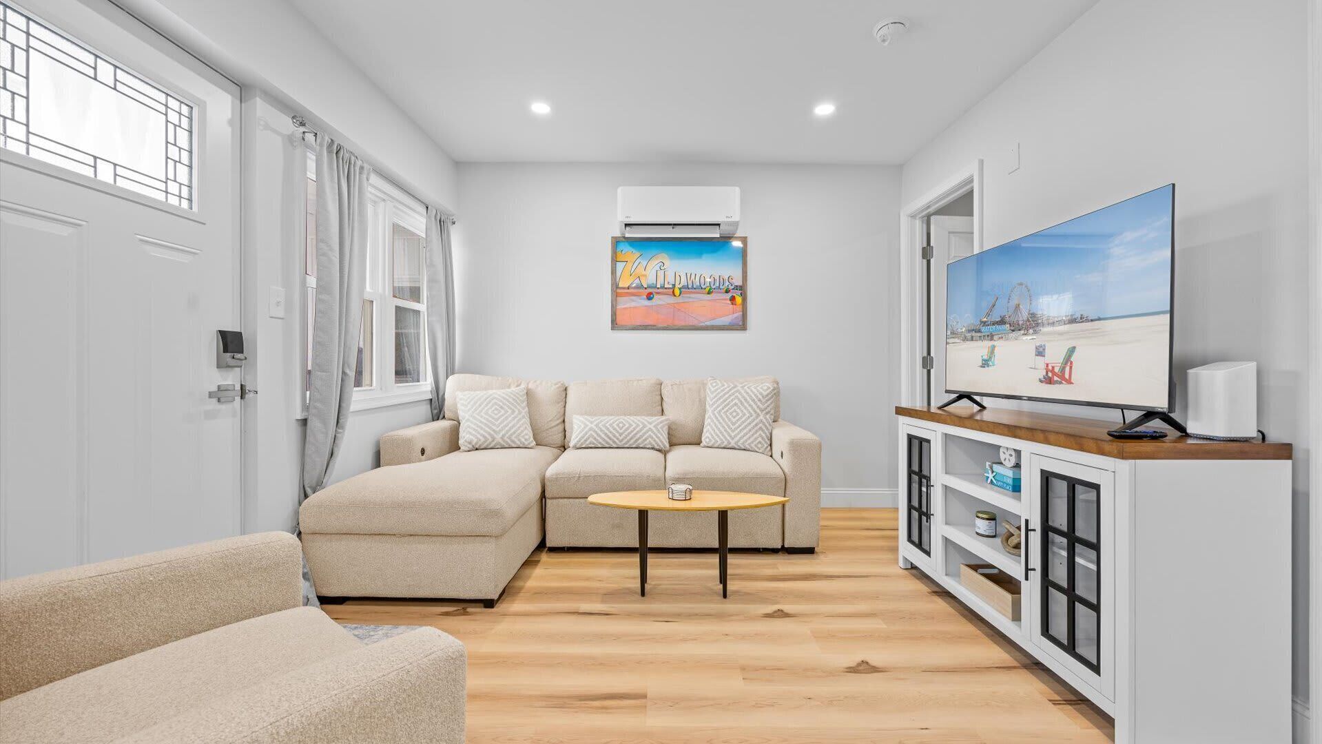 2br Condo Steps To Beach W Pool & Parking! - North Wildwood, NJ