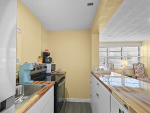 Nicht klassifiziertes Bild, 4 von 12, Schaltfläche