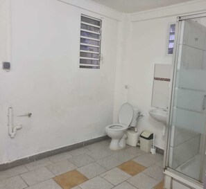 Unclassified image, 4 of 6, button - Vrbo Property (Fort-de-France)