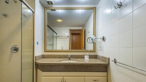 Sınıflandırılmamış resim, 8 üzerinden 2, düğme