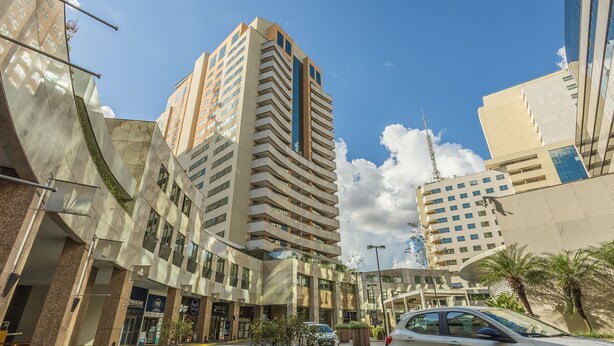Sınıflandırılmamış resim, 8 üzerinden 1, düğme